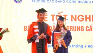 mitc commencement graduates ceremony