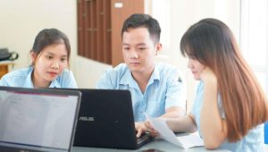 AI Career Guidance Application at Mien Trung Industry and Trade College 01