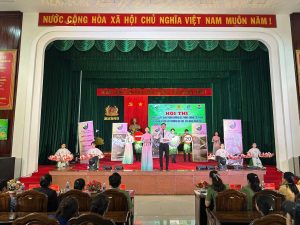 Mien Trung Industry and Trade College Students Enthusiastically Participate in the Communication Contest Understanding Road Traffic Law Crime and Social Evil Prevention 2024 02