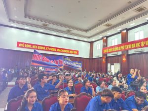 Mien Trung Industry and Trade College Students Enthusiastically Participate in the Communication Contest Understanding Road Traffic Law Crime and Social Evil Prevention 2024 07